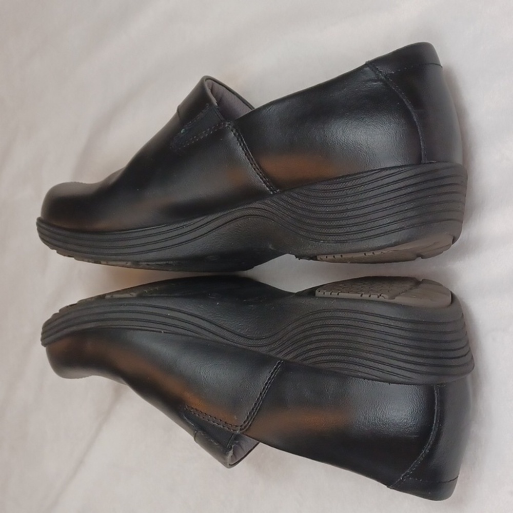 work wonders  dansko black leather nursing clogs slip resistant womens eu 39 8.5 - Picture 6 of 11
